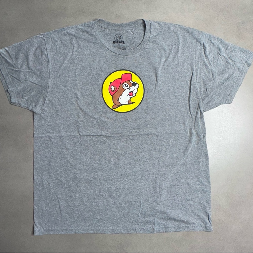 Buc-ee’s Heather Grey Vintage Truck T-Shirt - XL